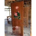 TD144 ประตูไม้สัก ลายดอกบัว 4 ฟักล่าง ขนาด 80X200 ซม.
