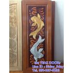 TD110 ประตูไม้สัก บานเดี่ยว ลายปลาคราฟเงินทอง ขนาด 80X200ซม.