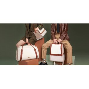 กระเป๋าและสายจูง