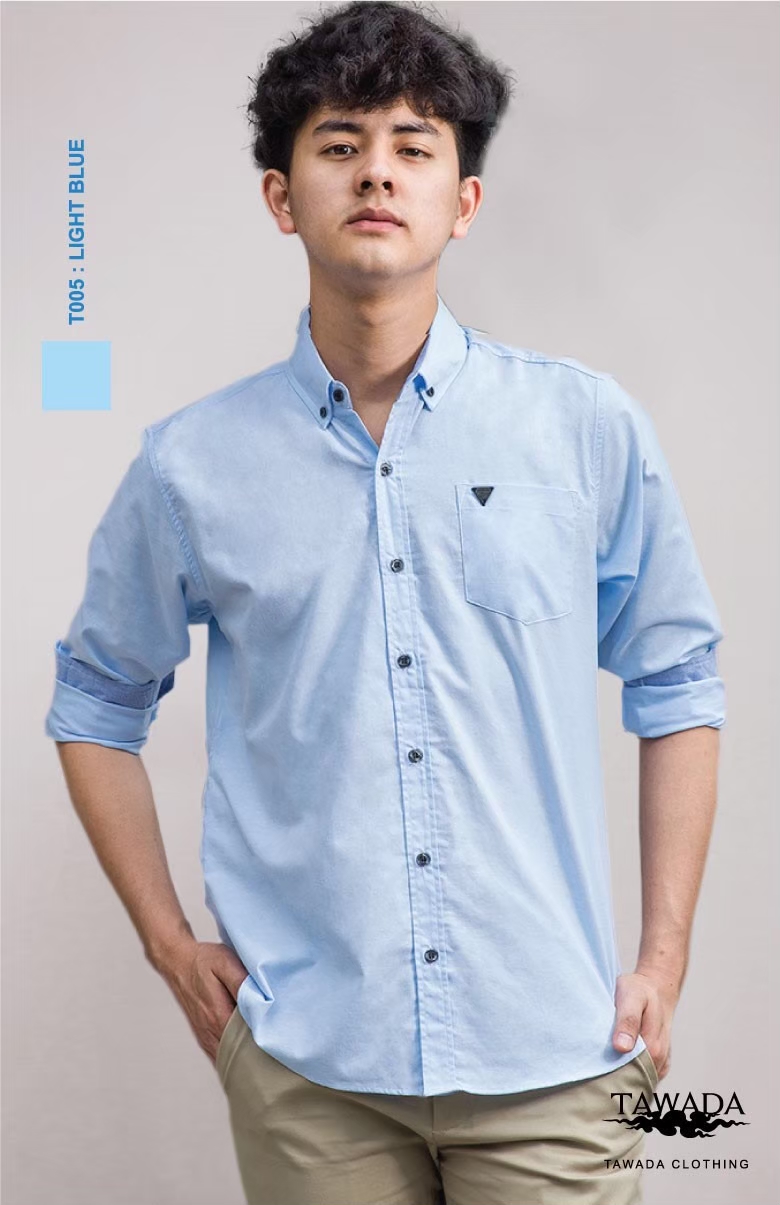 เสื้อเชิ้ตผู้ชายแขนยาวคอปกทรง Silmfit สีฟ้า