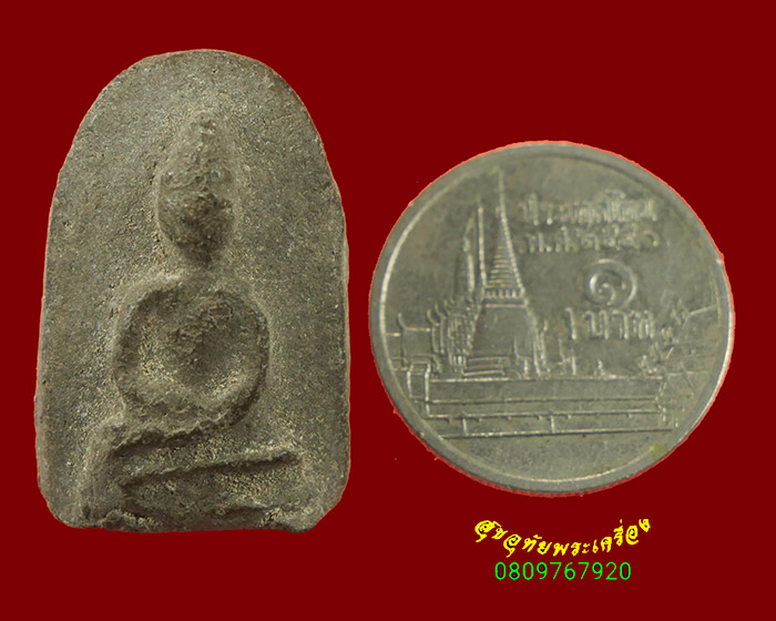 724.พระผงพิมพ์เล็บมือ เนื้อหาจัดจ้านยุคเก่า เข้มขลังคลาสสิก พบเจอน้อยครับ***1