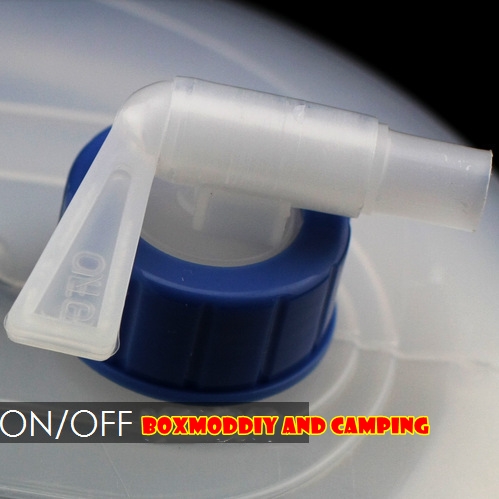 ถังน้ำดื่มแบบพกพา ถังน้ำยืดหดได้ มีก็อกน้ำเปิดปิด สำหรับ Camping กลางแจ้ง ขนาดความจุ 15ลิตร 15L พกพาสะดวก วัสดุ PE แบบหนา อย่างดี