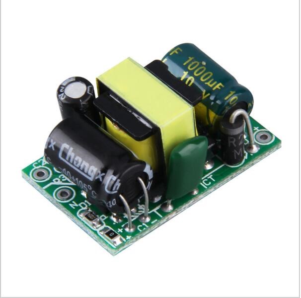 ชุดจ่ายไฟ AC-DC 5V. 700mA.