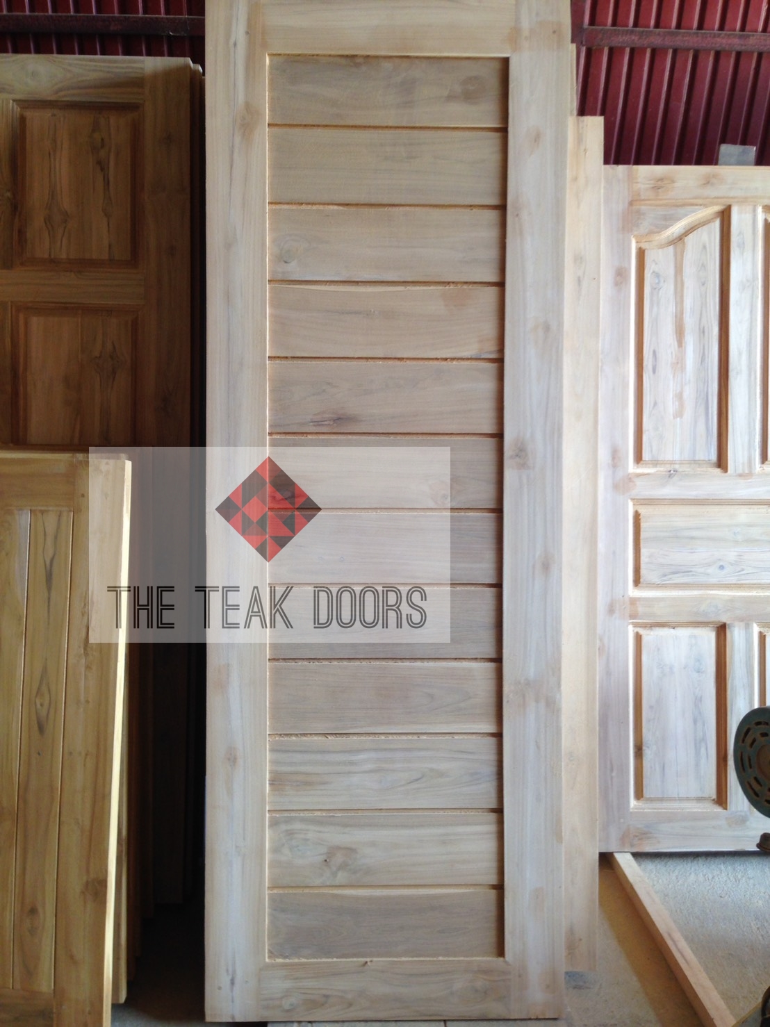 TD194 ประตูไม้สัก บานโมเดิร์น ขนาด 80x200ซม.