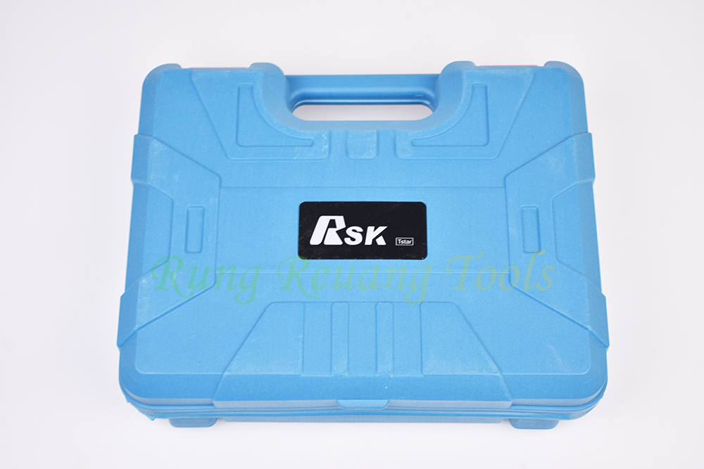 RSK สว่านไร้สาย 18V รุ่น 330DWE พร้อมแบตฯ 2 ก้อน และชุดอุปกรณ์