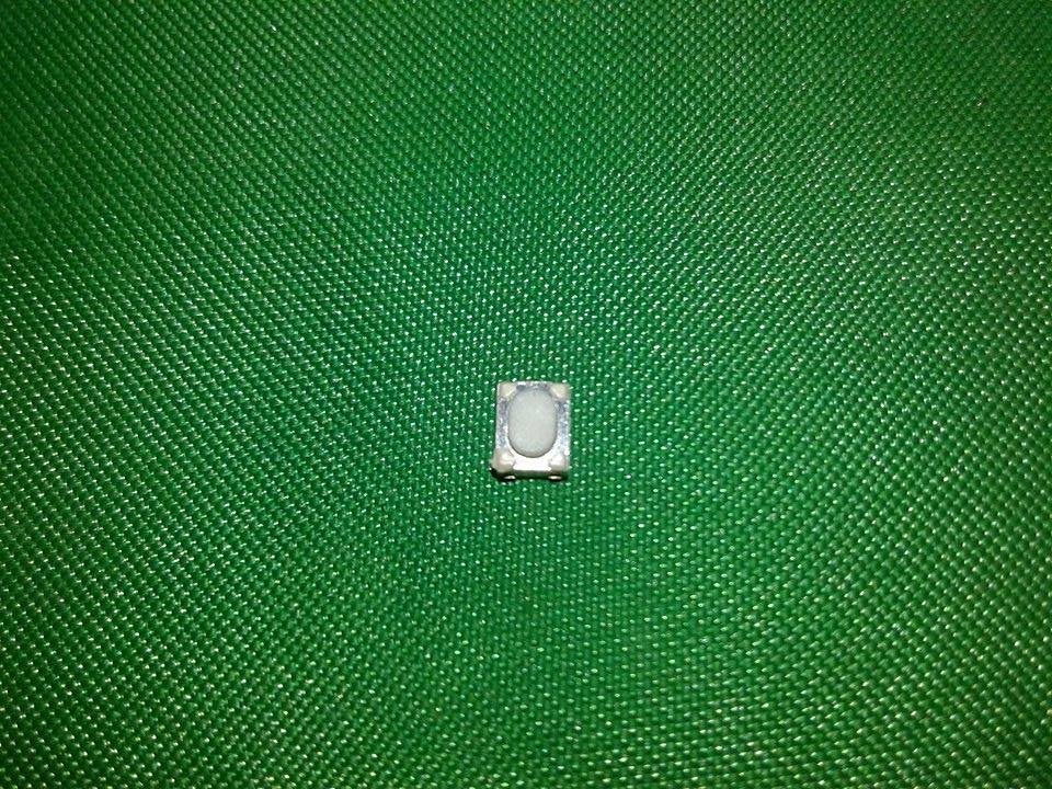 ไมโครสวิทย์ ปุ่มกดบนแผง PCB PCBA absขาวทรงรี 3.4x4.3x2.5 mm