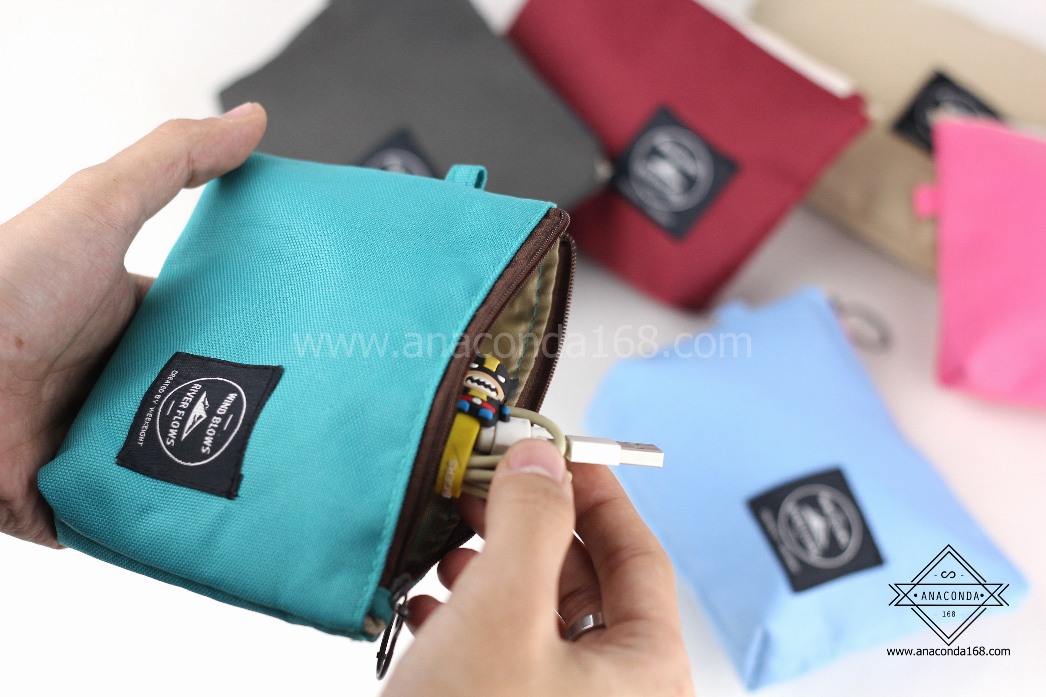 กระเป๋าจัดระเบียบเอนกประสงค์ WIND BLOWS