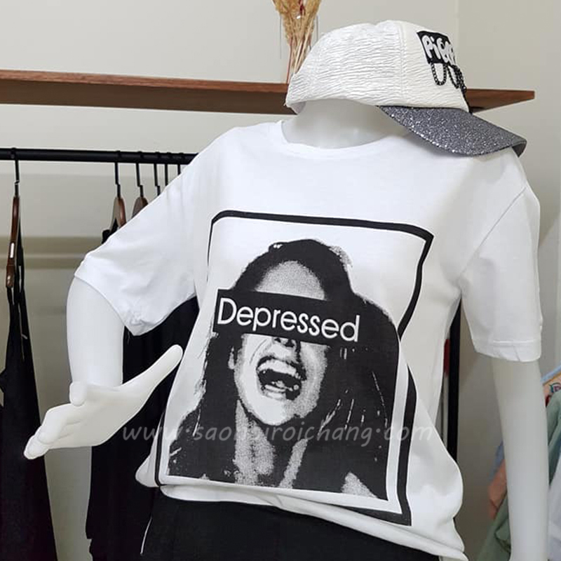 เสื้อยืดขาวscreemลาย(มีตำหนิ)