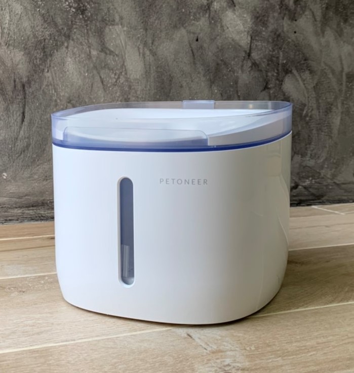 น้ำพุแมวแบบกรองน้ำ PETONEER FRESCO MINI PLUS