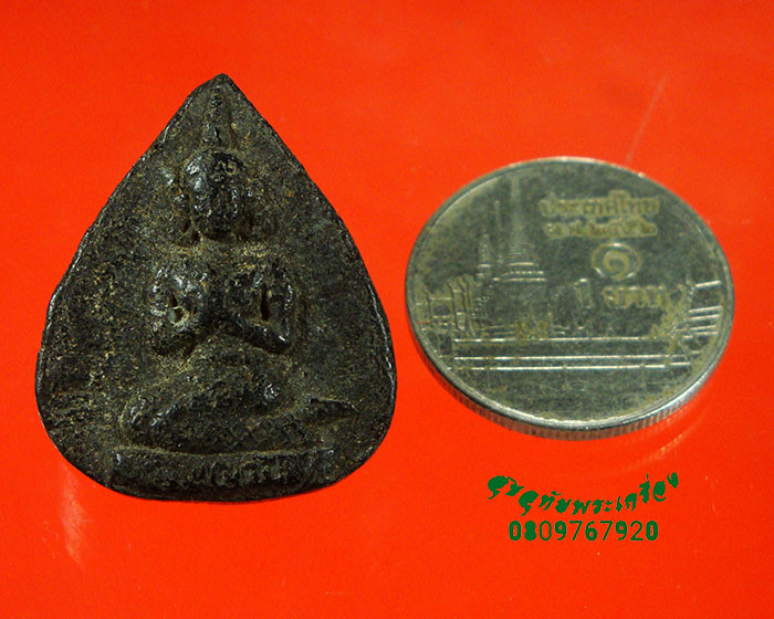 810.พระผงพิมพ์เทวดา หลังยันต์มีพญานาค เนื้อดำเก่าเนื้อจัด คลาสสิกครับ