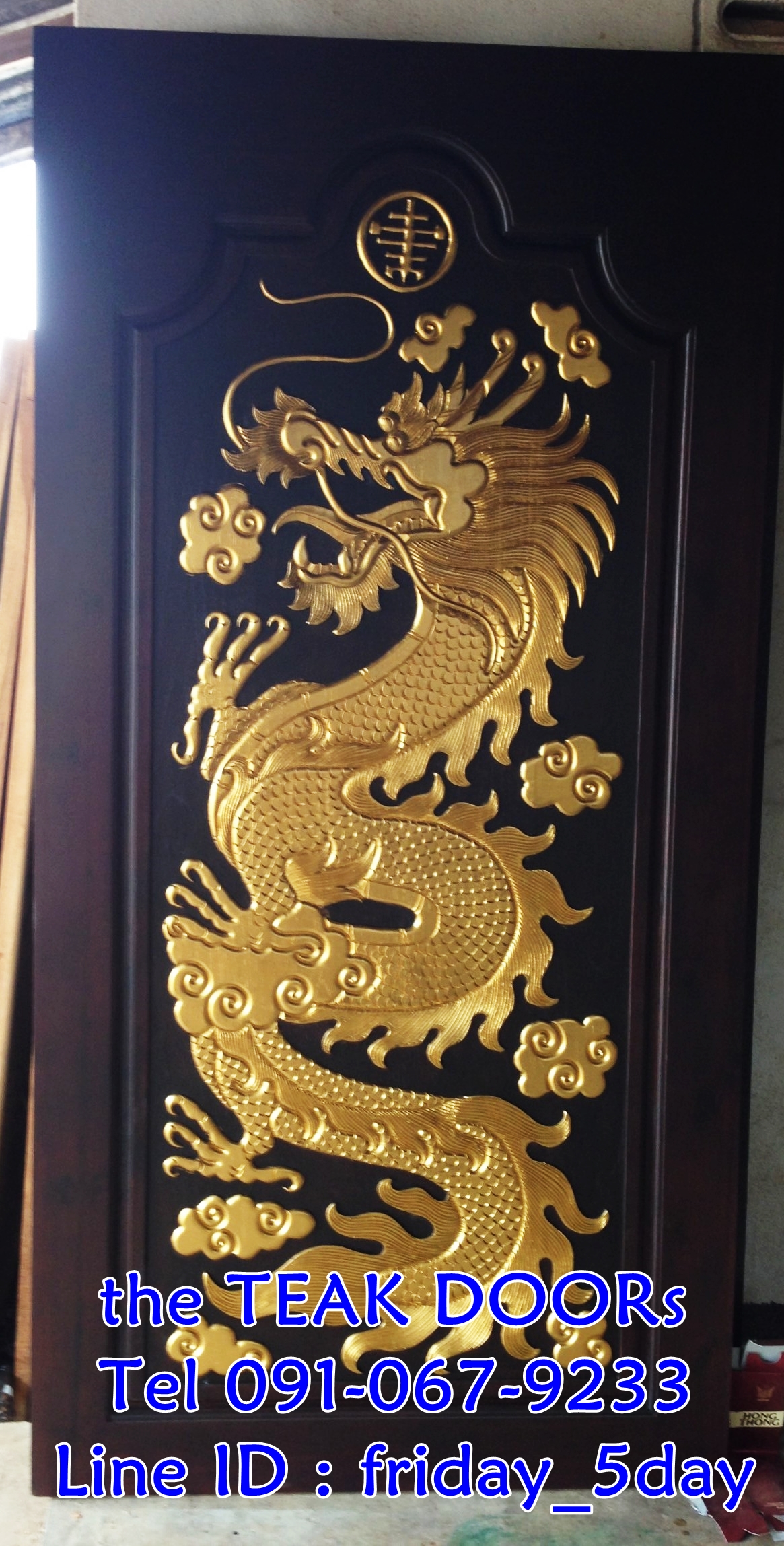 TD106 ประตูไม้สัก บานเดี่ยว ลายมังกรหัวจีน ขนาด 80X200ซม.