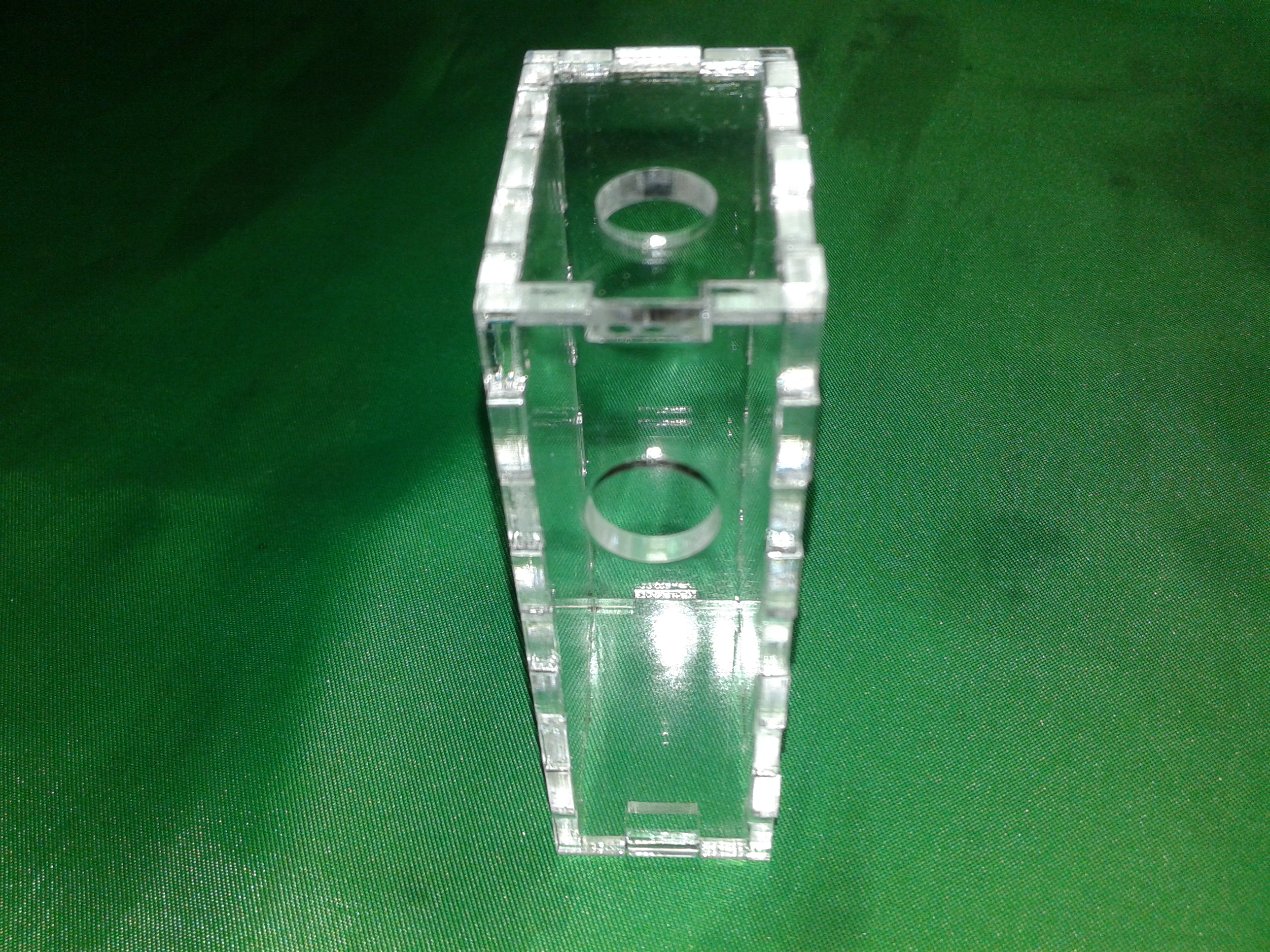 กล่อง DIY อะครีลิคใสจิ๊กซอร์ ขนาด45x90x28 มม.