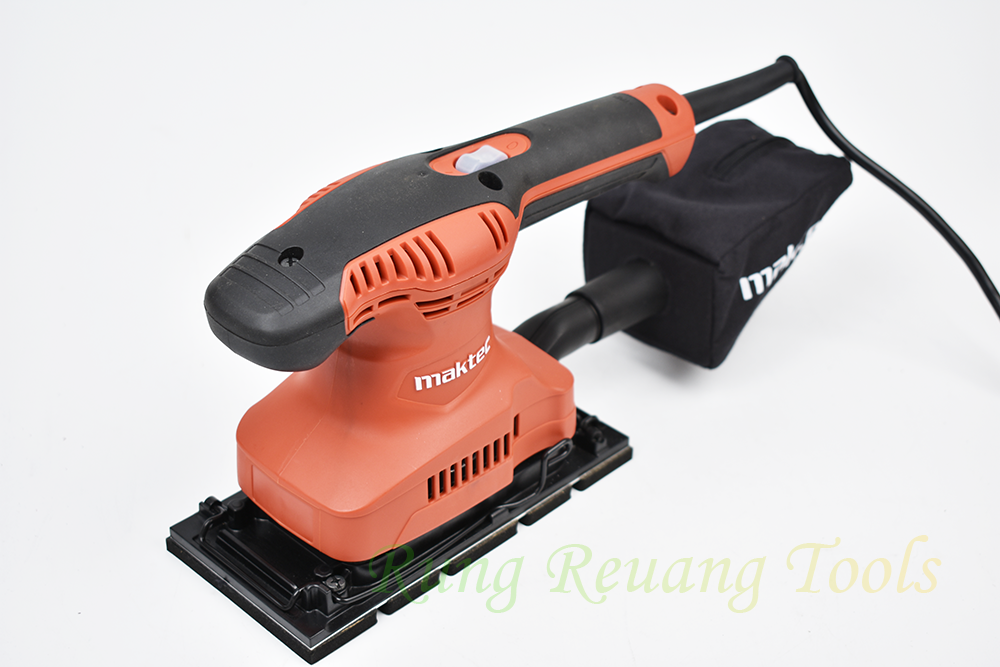 MAKTEC เครื่องขัดกระดาษทรายแบบสั่น-ผืนผ้า รุ่น MT-923
