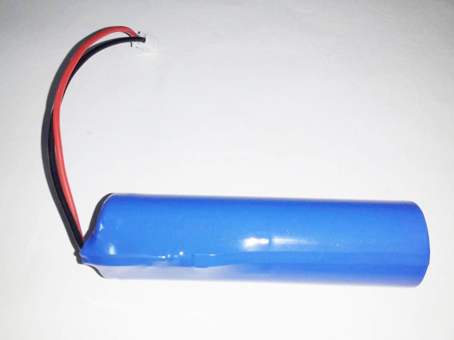 แบตเตอรี่18650*1ก้อน 3.7v 2000mah พร้อมแผ่นป้องกัน สายไฟหัวโมเลค2พิน