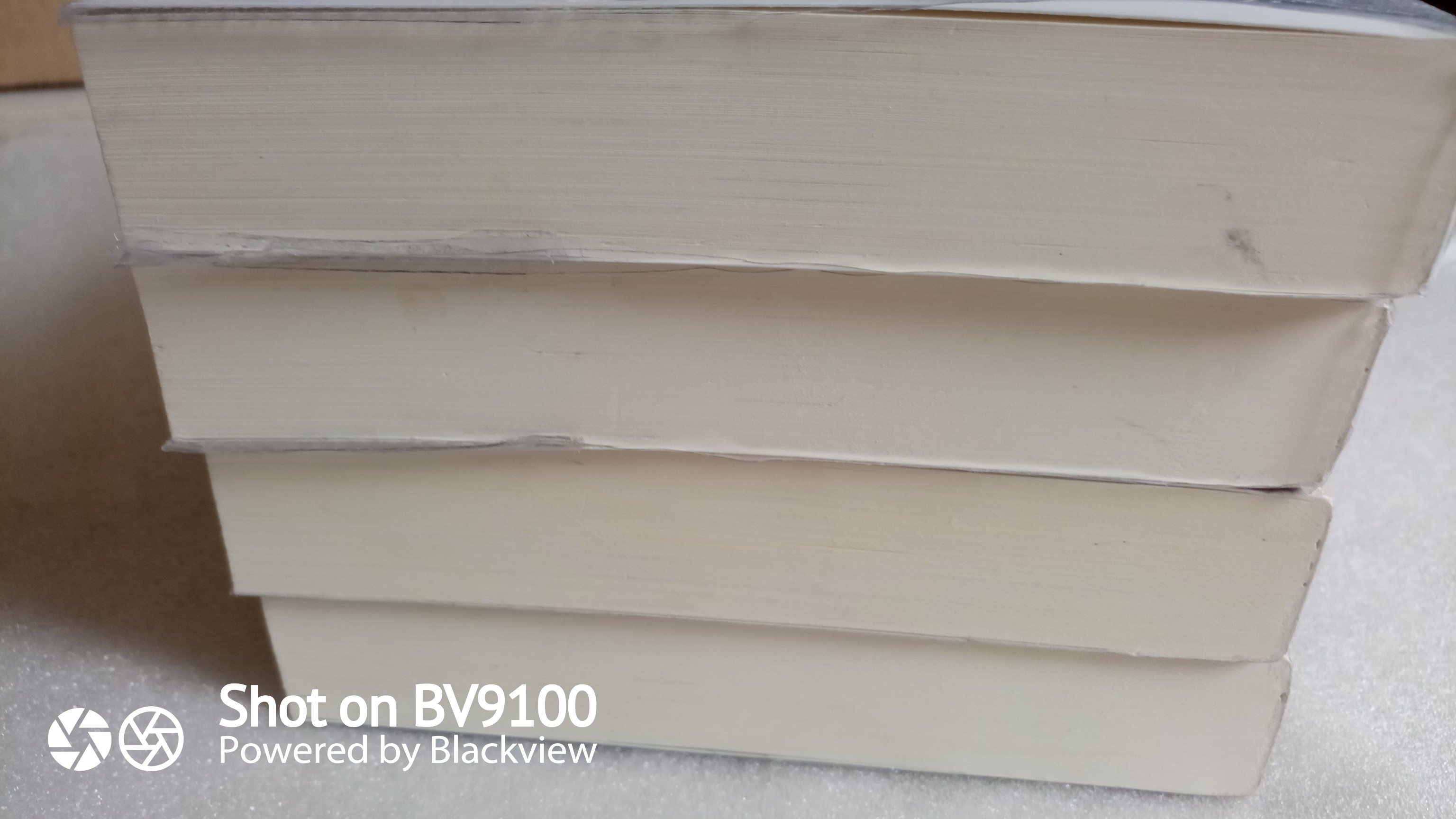 ต้นตำนานอาภรณ์จักรพรรดิ 4 เล่มจบ