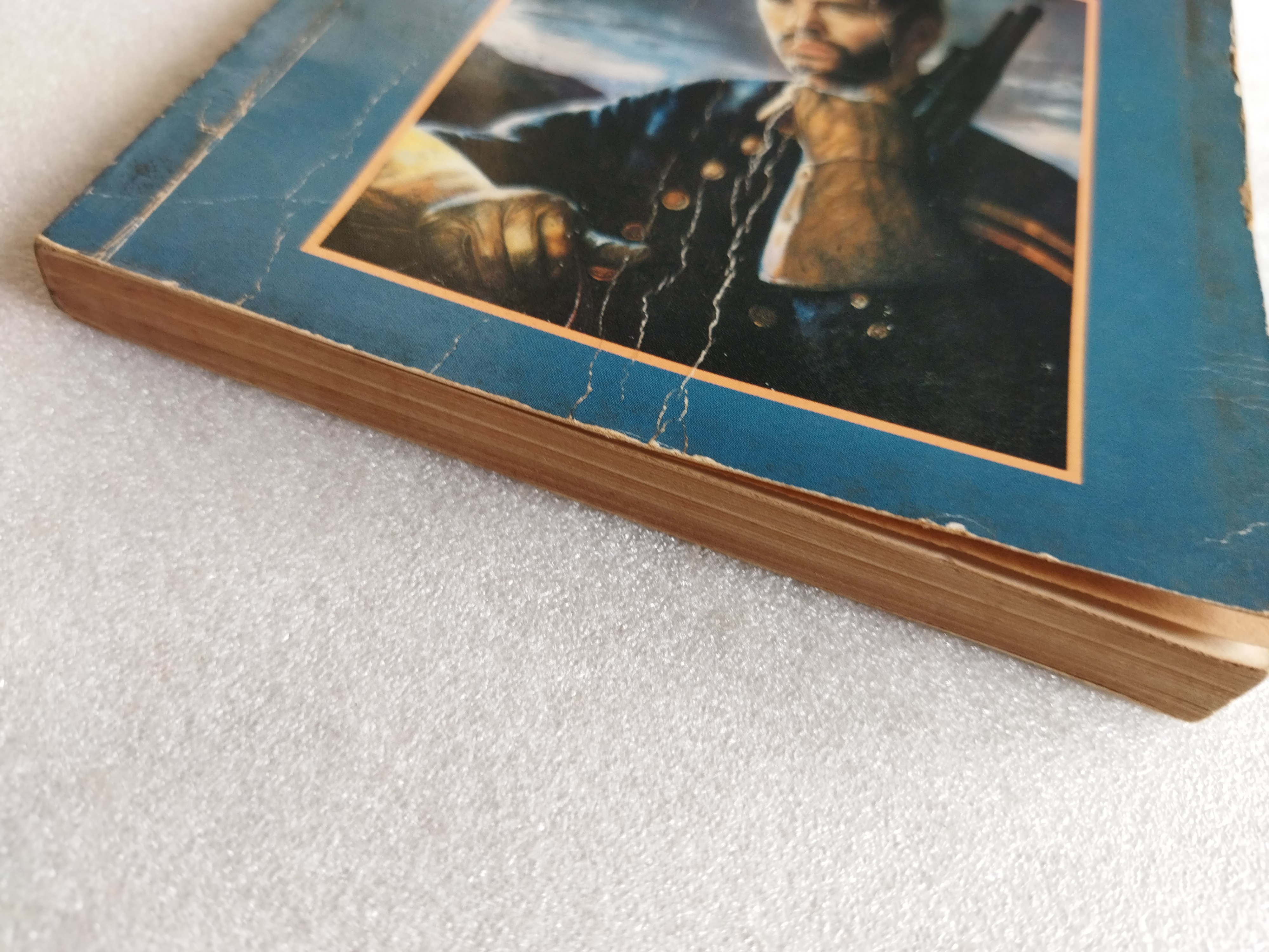 แม่น้ำทองคำ / หลุยส์ ลามูร์