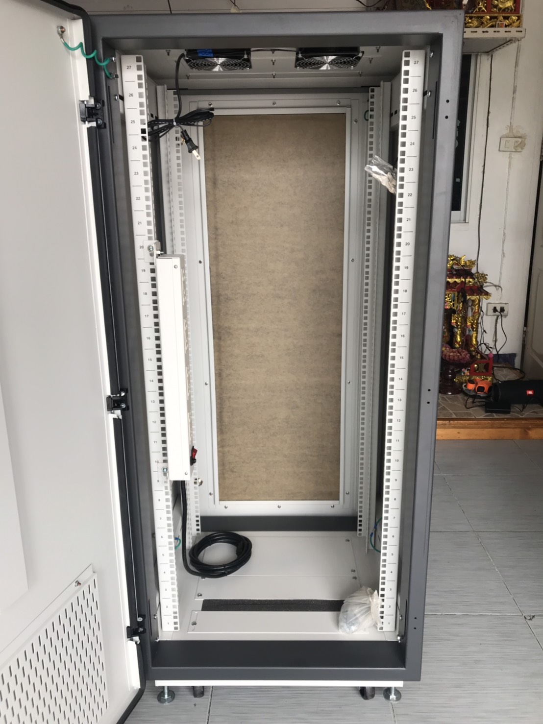 PM-6627ตู้19" HIGH QUALITY EXPORT RACK 27U (60x60cm.)สูง 139 cm.Vatแล้ว