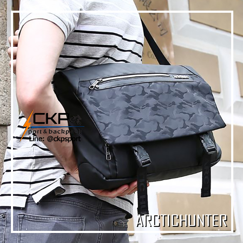 กระเป๋าสะพายข้าง ARCTIC HUNTER (มีช่องใส่โน๊ตบุ๊ค) ลายพรางดำ(Black)