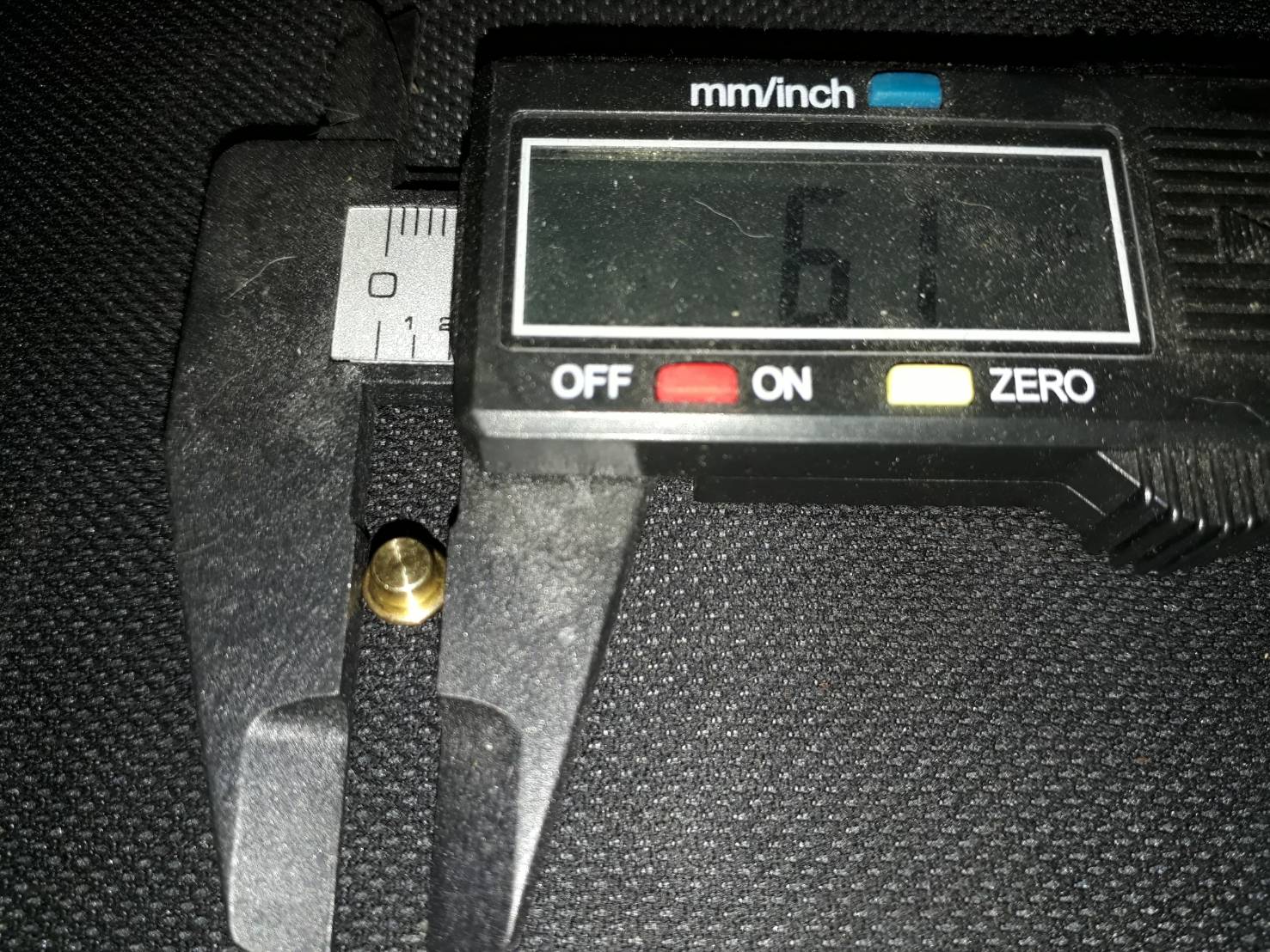 หมวกกดไมโครสวิทย์ งานCNC ทองเหลืองสวย ขนาด 3.6*4.1*6.1มม.