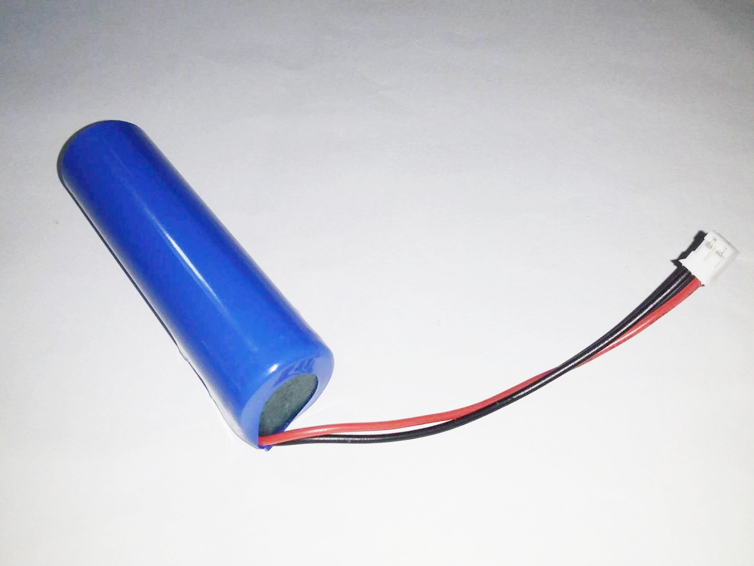 แบตเตอรี่18650*1ก้อน 3.7v 2000mah พร้อมแผ่นป้องกัน สายไฟหัวโมเลค2พิน