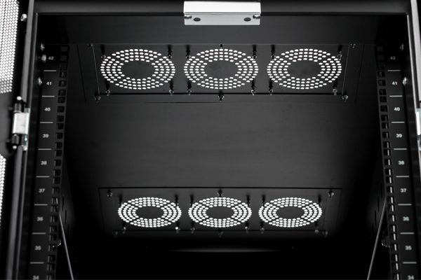 HP-8245 CURVE 19" HIGH PERFORATION EXPORT SERVER RACK 45U (80x120 cm.) สูง 218 cm.