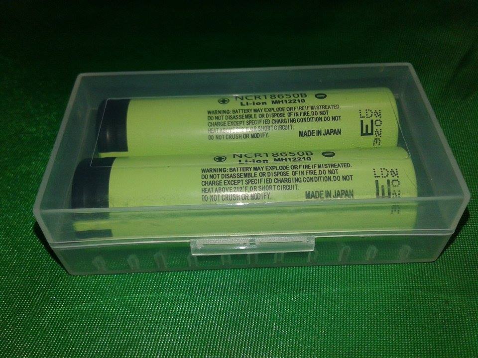 กล่องABS ใส่แบตเตอรี่ 18650 x2 ก้อน