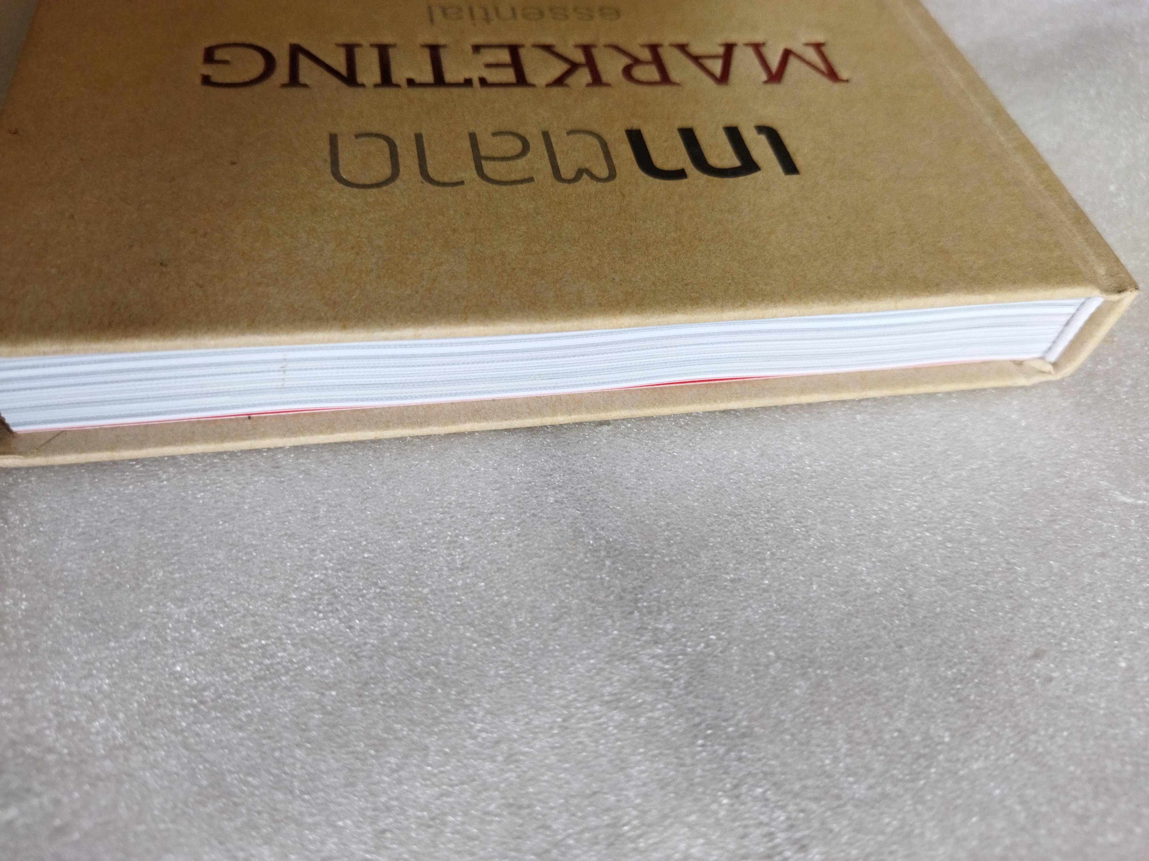 เกาตลาด / ดำรงค์ วงษ์โชติปิ่นทอง