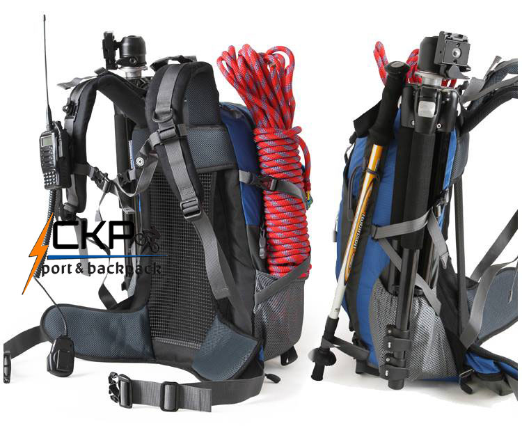 กระเป๋าเปฺ้ Backpack ยี่ห้อ Pentagram ฟ้าน้ำทะเล