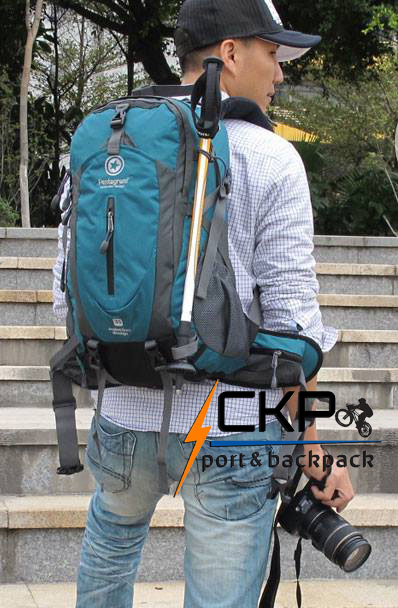 กระเป๋าเปฺ้ Backpack ยี่ห้อ Pentagram ฟ้าน้ำทะเล