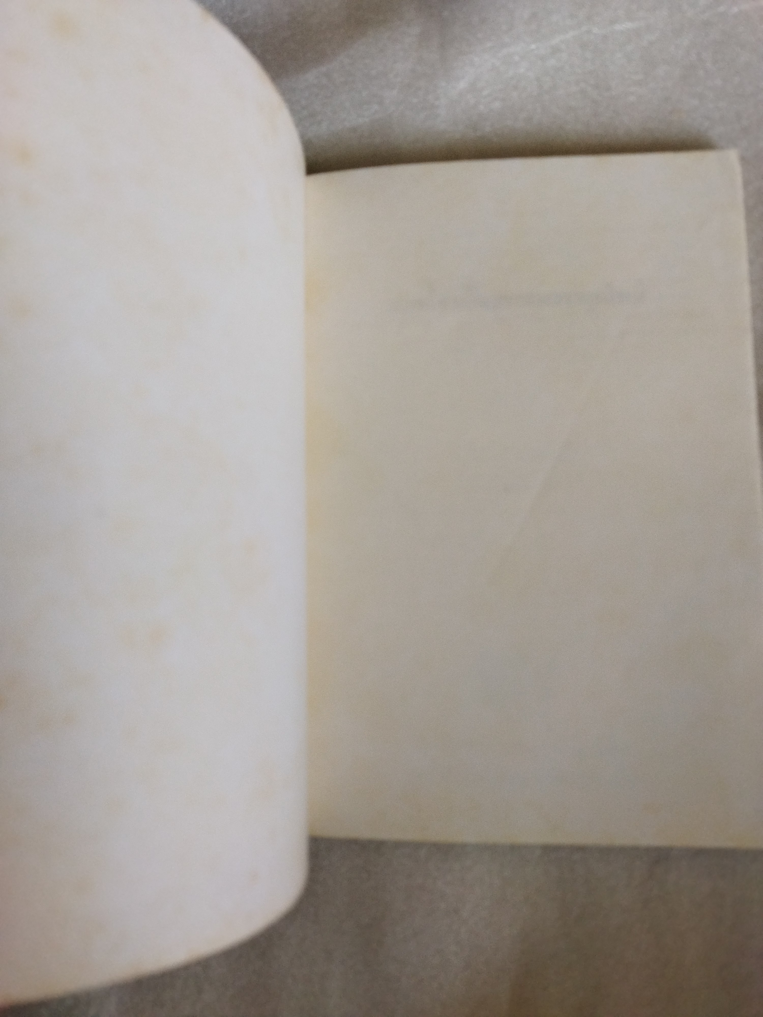 รวมเรื่องสั้นเยาวชนลาวยุคใหม่