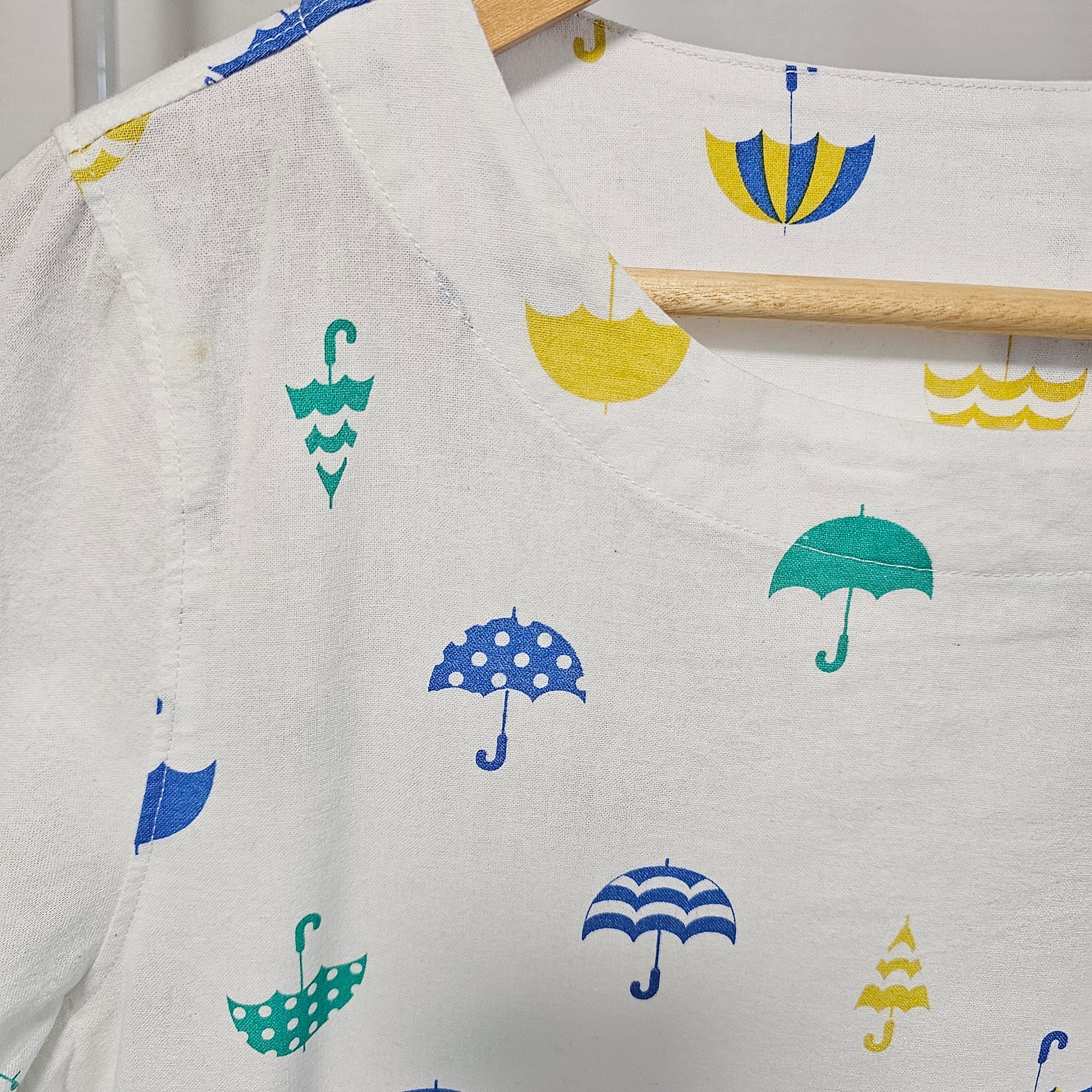 เสื้อฝ้ายScreenลายร่ม(มีตำหนิ)