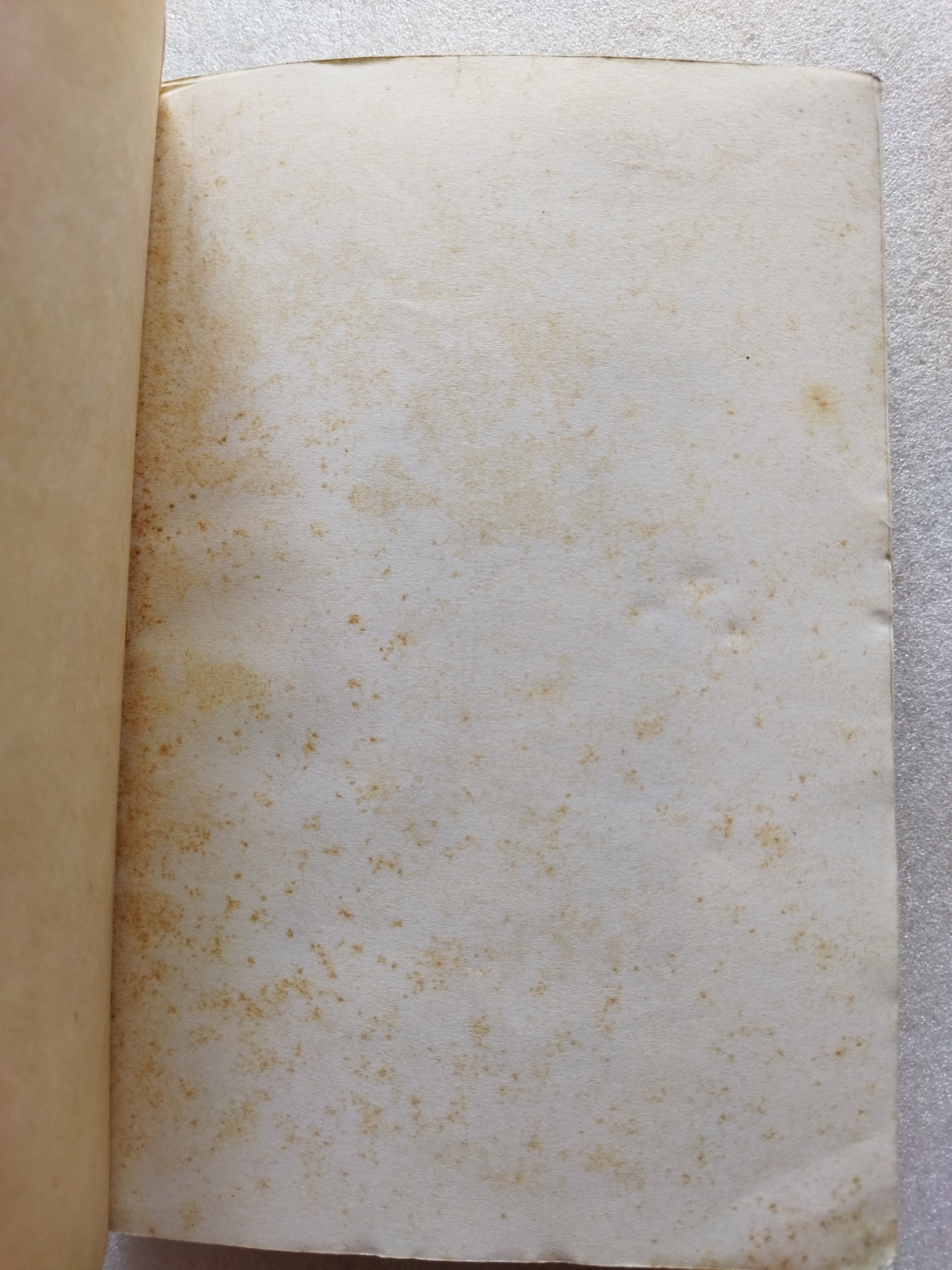 3 ทศวรรษแห่งความขมขื่น / ถวัลย์ มาศจรัล