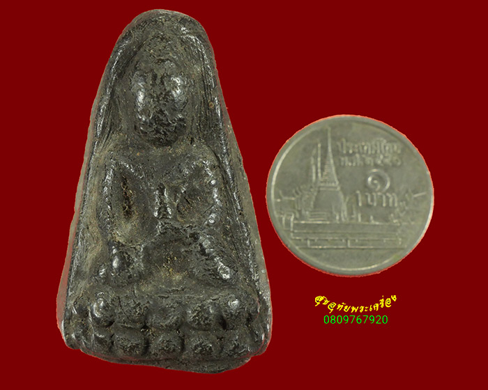 839.พระผงใบลานพิมพ์พระกริ่งครึ่งซีก เนื้อจัดแห้งเก่ายุคเก่า เข้มขลังคลาสสิกครับ