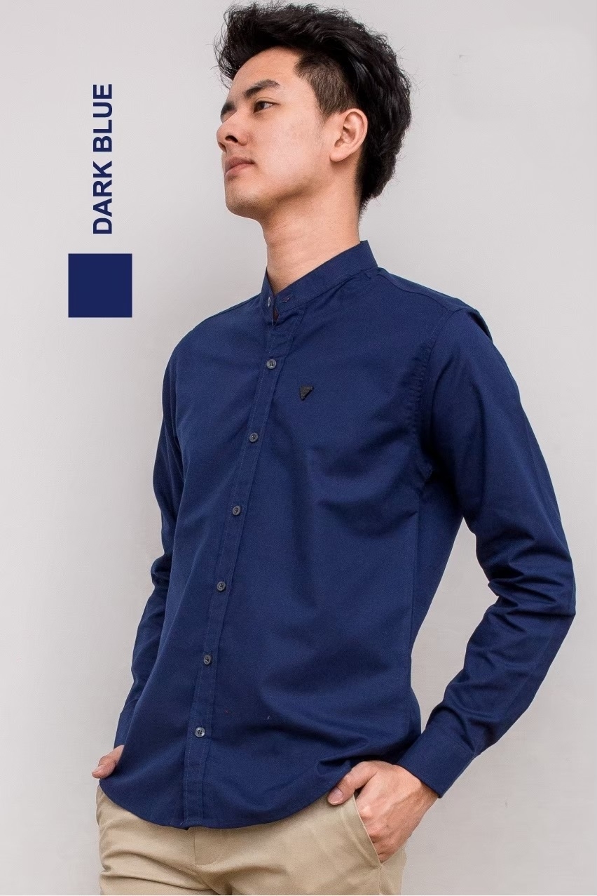 เสื้อเชิ้ตผู้ชายแขนยาวคอจีนทรง Silmfit สีกรมท่า