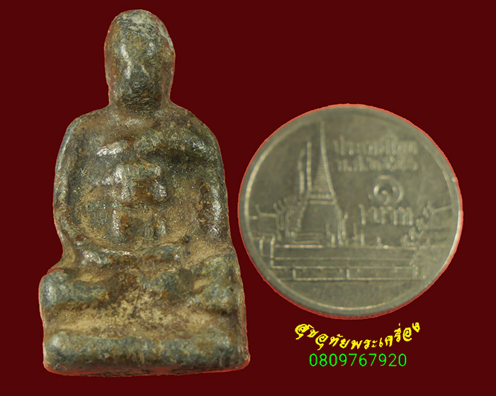 42.รูปหล่อพระเกจิ เนื้อตะกั่วเก่า เข้มขลังคลาสสิกครับ