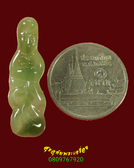 114.พระหยกเจ้าแม่กวนอิมยืน หลวงพ่อวิริยังค์ วัดธรรมมงคล กรุงเทพฯ เป็นมงคลน่าบูชาครับ