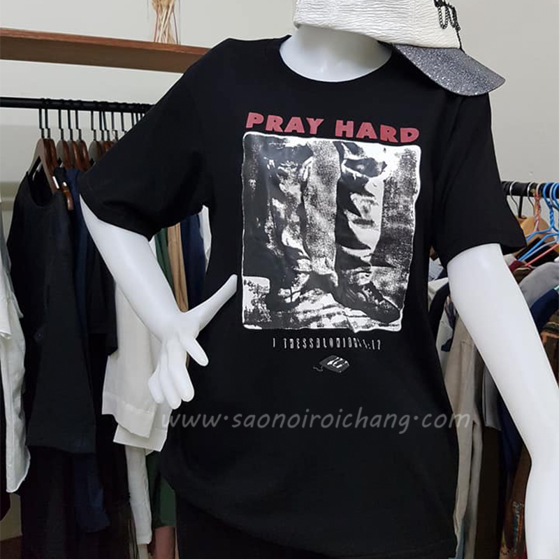 เสื้อยืดscreemลายสีดำ