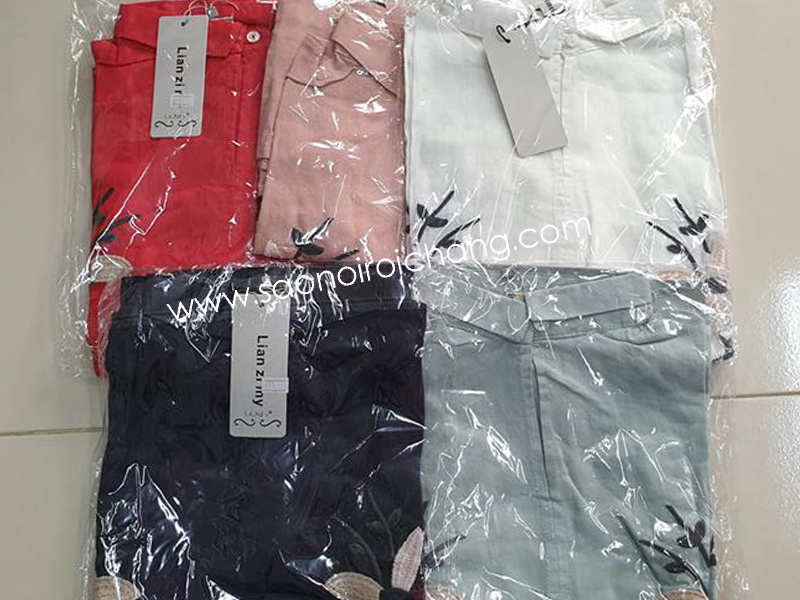 เสื้อลินินผสมฝ้ายปักลายดอกไม้