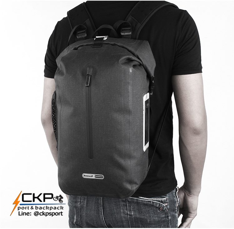 กระเป๋าเป้กันน้ำ 100% Rhinowalk รุ่น TF710 สีดำ