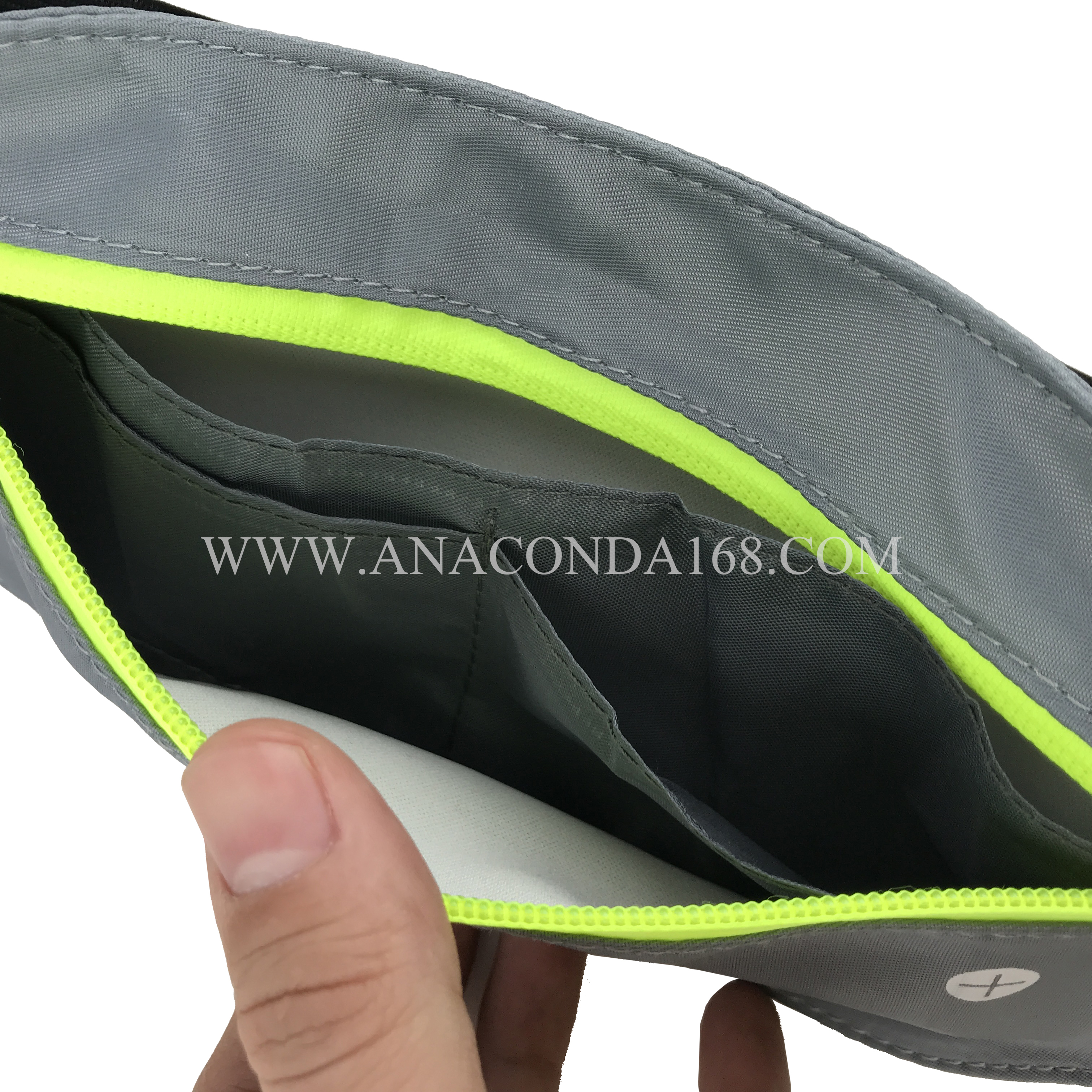 กระเป๋าคาดเอวสปอร์ตกันน้ำ สกรีนโลโก้