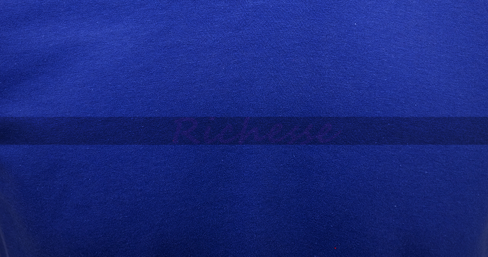 เสื้อยืด คอวี แขนสั้น สีน้ำเงิน Size XL