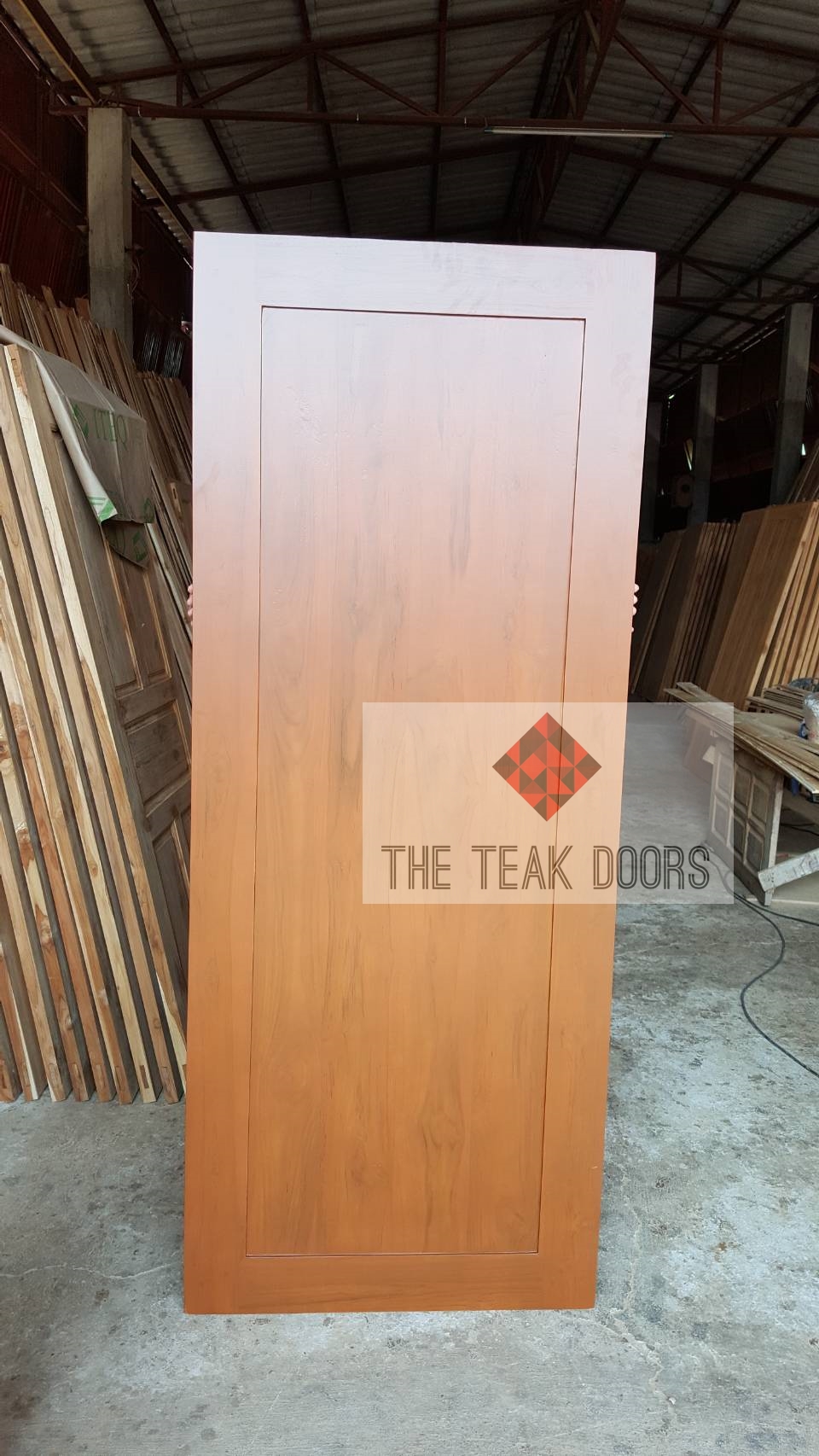 TD151 ประตูไม้สัก บานเดี่ยว ลูกฟักเต็มบาน ขนาด 80X200ซม.