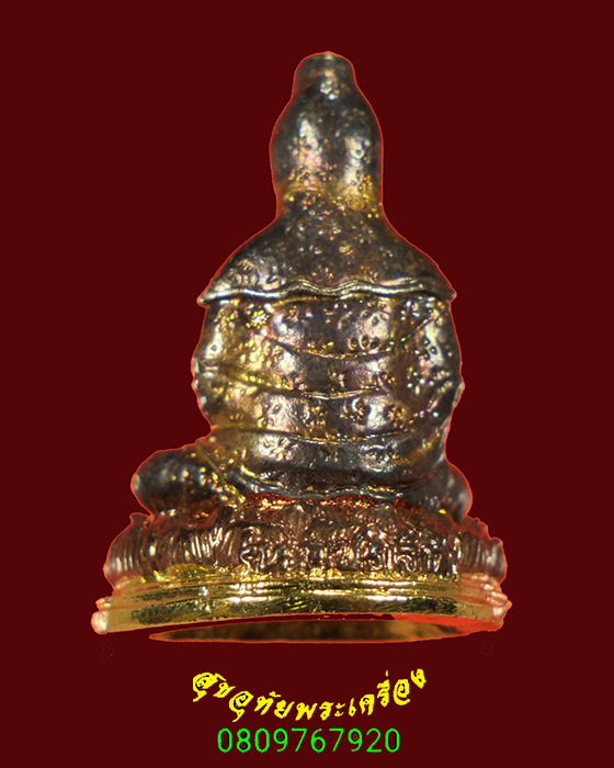 18.พระโพธิสัตว์กวนอิมประทานพร วัดบวร รุ่นเพชรเจ้าฟ้า พิมพ์เล็ก มีโค๊ตใต้ฐาน ปี2539 กล่องเดิมครับ