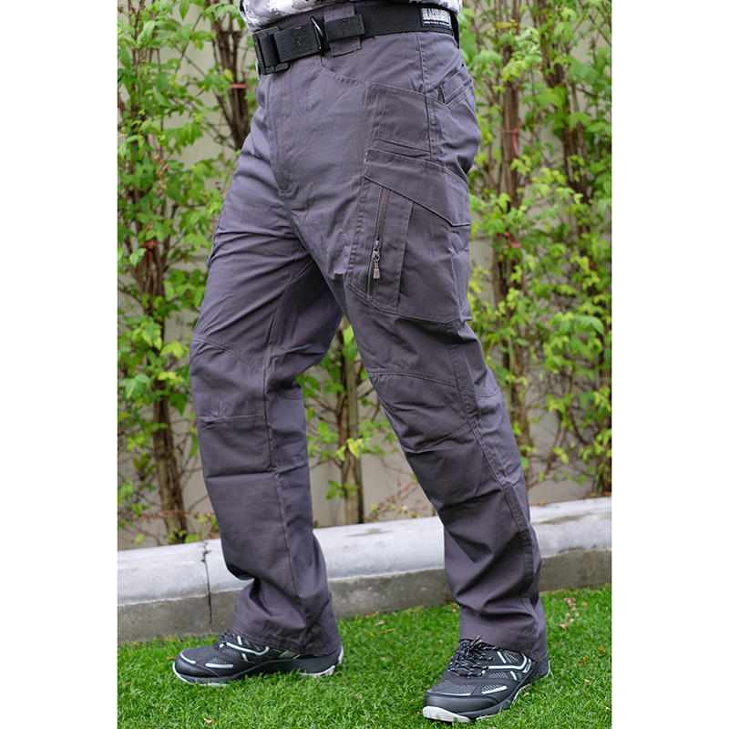 กางเกงยุทธวิธีแบรนด์ The Tank รุ่น IX9c เนื้อผ้าริปสต๊อป กางเกงใส่เดินป่า กางเกงขับบิ๊กไบค์ กางเกงทำงานภาคสนาม (สีเทา)