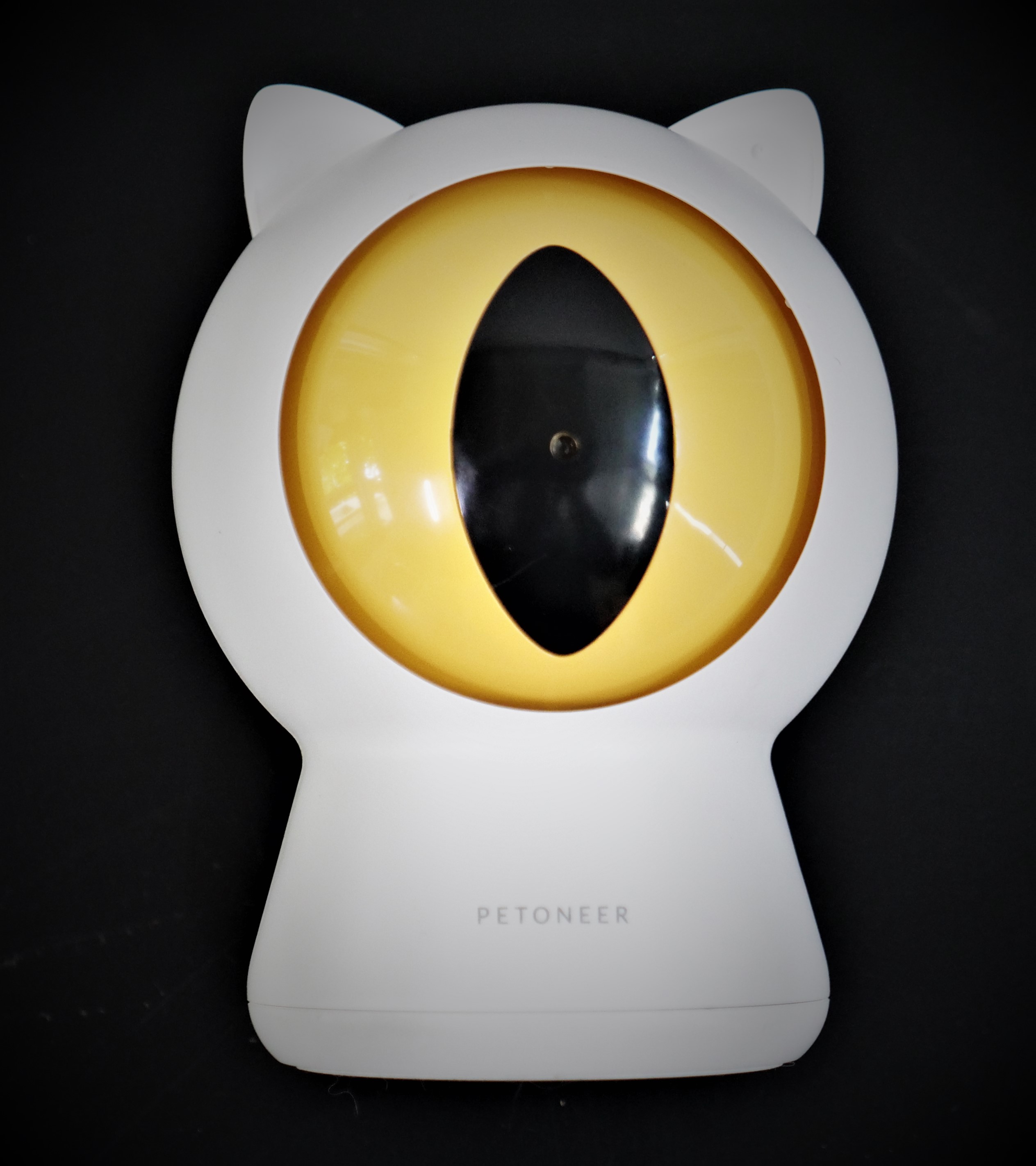 ของเล่นแมว Smart Toy แสงเลเซอร์ Petoneer Smart Dot