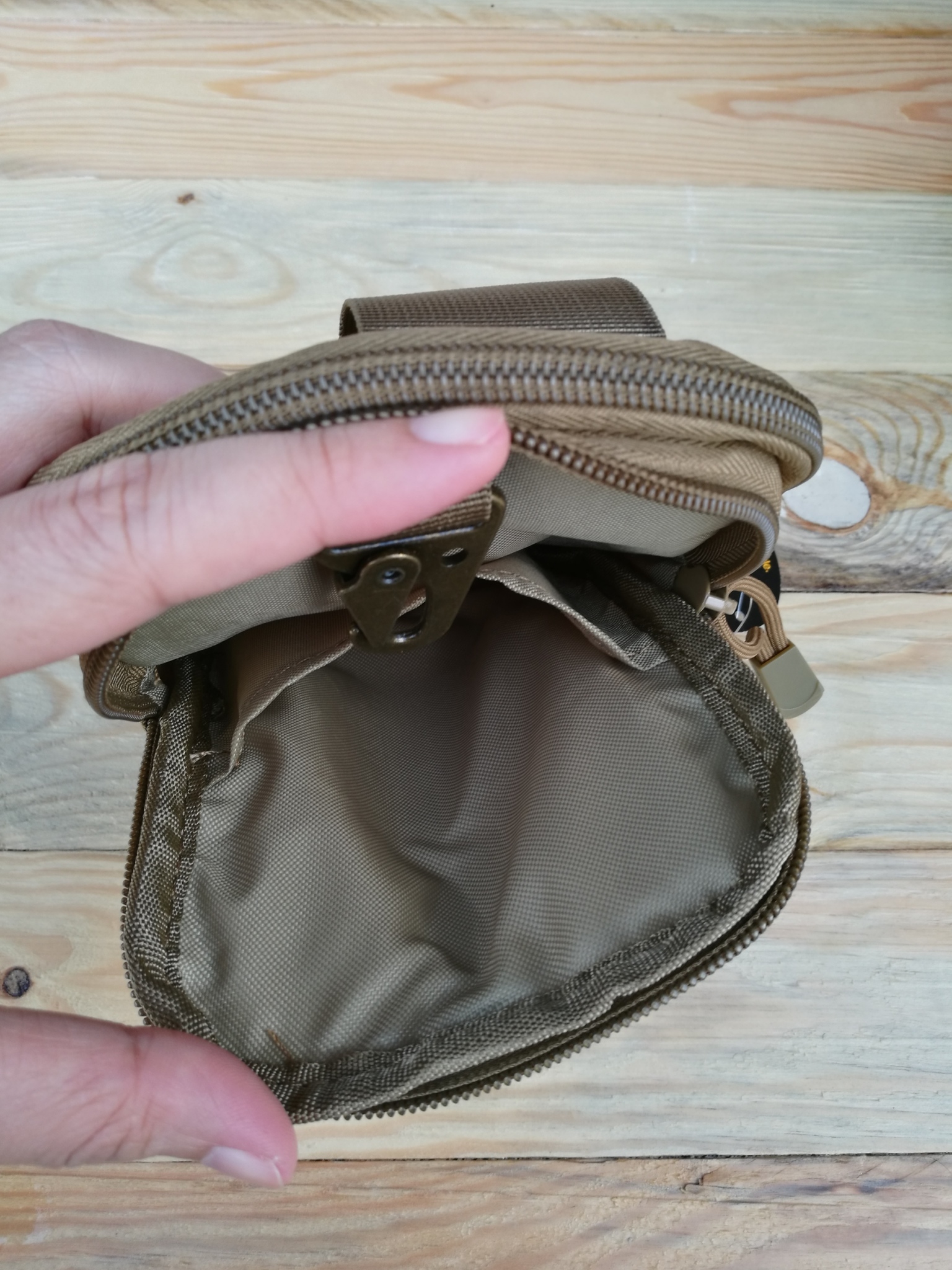 Pocket Bag CORDURA (ลายดิจิตอล)