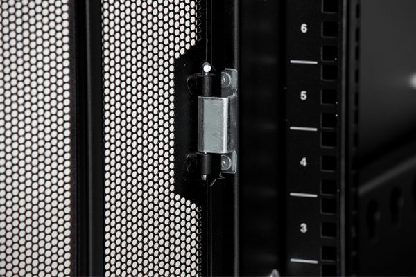 HP-8245 CURVE 19" HIGH PERFORATION EXPORT SERVER RACK 45U (80x120 cm.) สูง 218 cm.