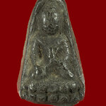 839.พระผงใบลานพิมพ์พระกริ่งครึ่งซีก เนื้อจัดแห้งเก่ายุคเก่า เข้มขลังคลาสสิกครับ