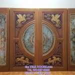 ประตูไม้สัก กระจกสเตนกลาส บนม้าบิน ล่าง อาชา ชุด 4 ชิ้น (บานเปิด-ปิด)