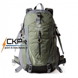 กระเป๋าเปฺ้ Backpack ยี่ห้อ Pentagram สีเขียวทหาร